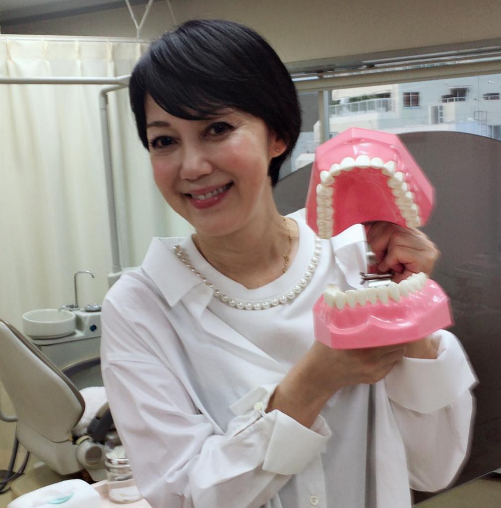 ホワイトホワイトインスタ